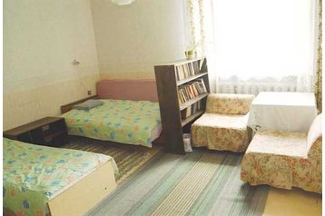 Estonia Privát Tartu, Exteriorul